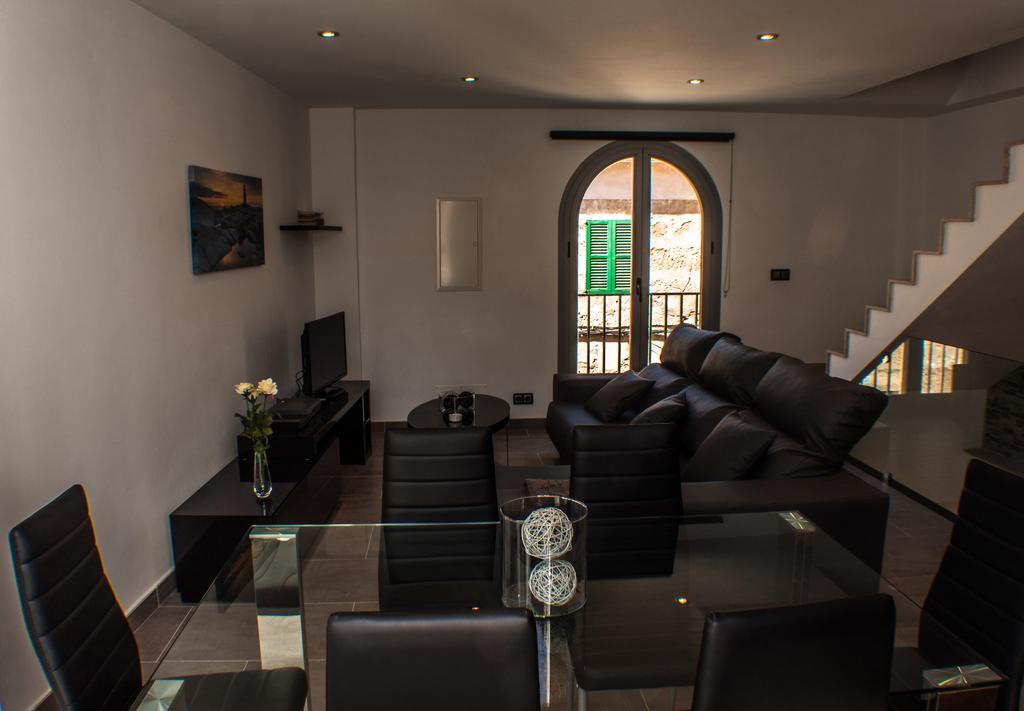 Townhouse Calvari By Homevillas360 Pollenca Phòng bức ảnh